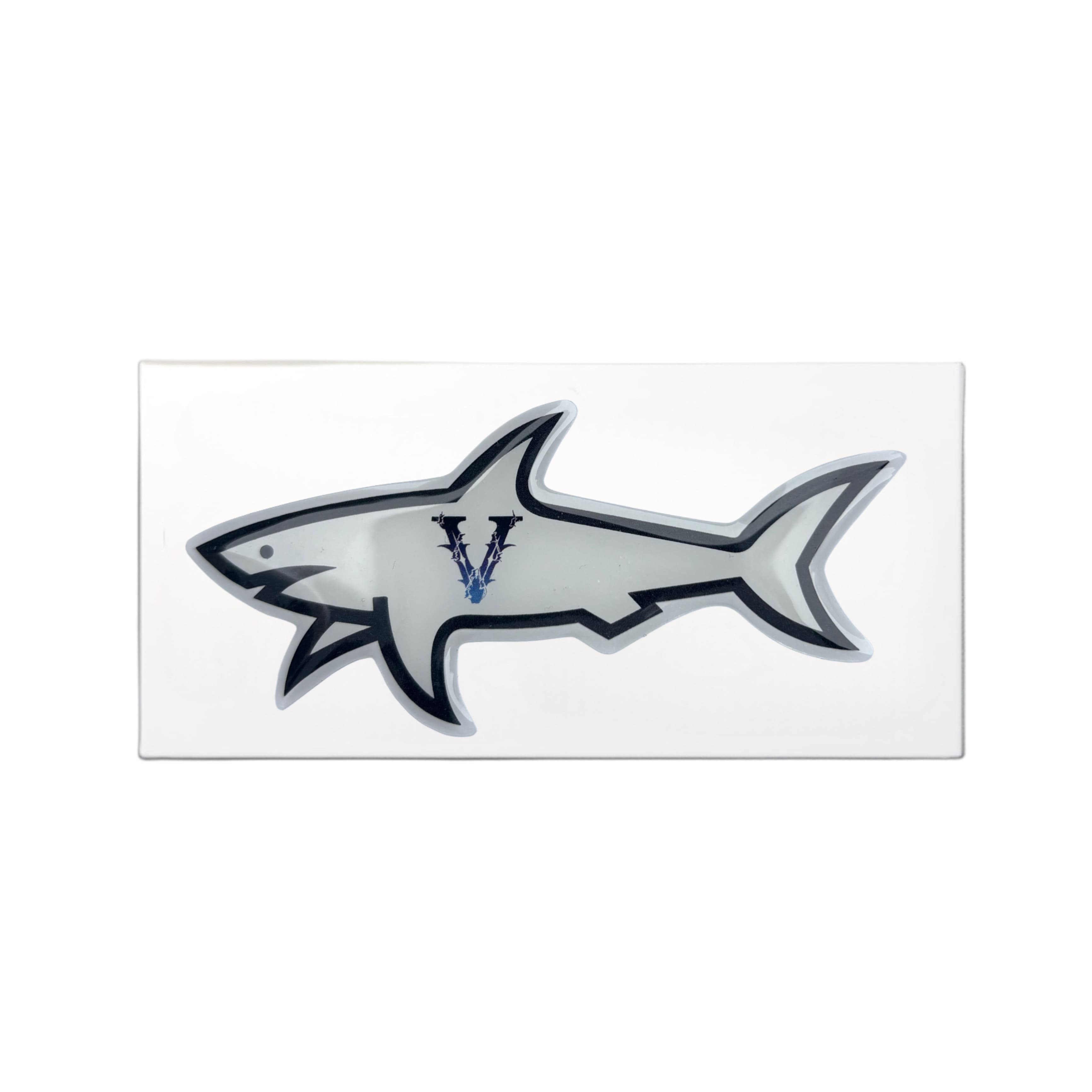 Stickers Shark aux couleurs blanche et bleu arborant le logo Vrunk
