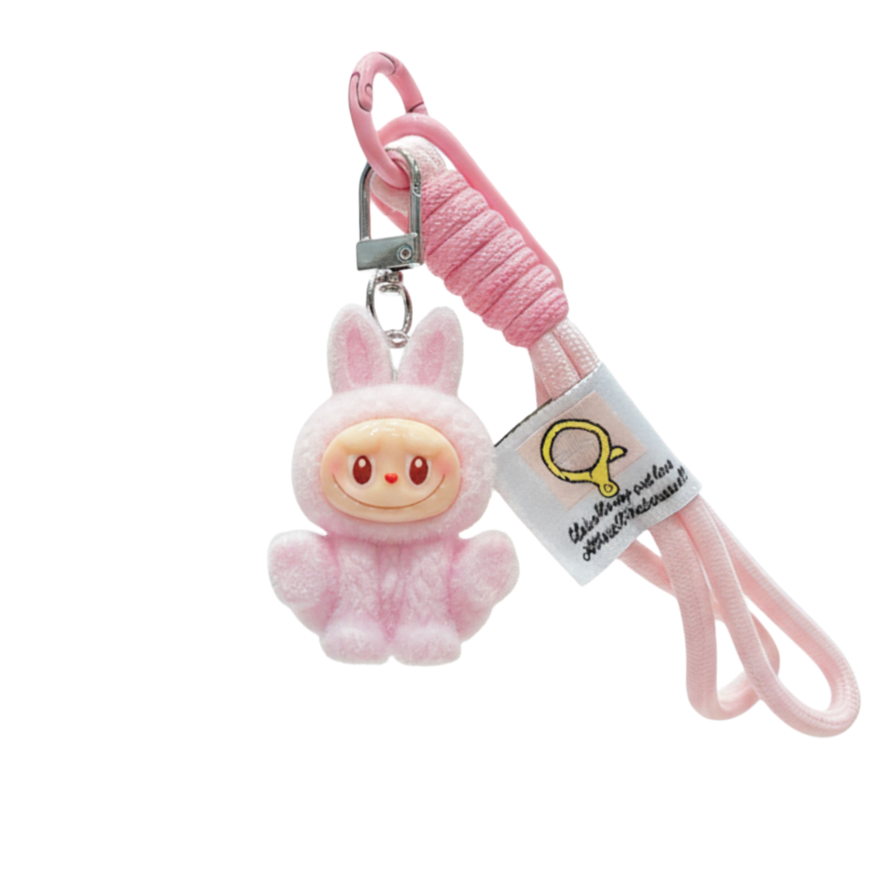 Décorer vos iPhone, sacs et accessoires en tout genre avec le porte-clé Labubu