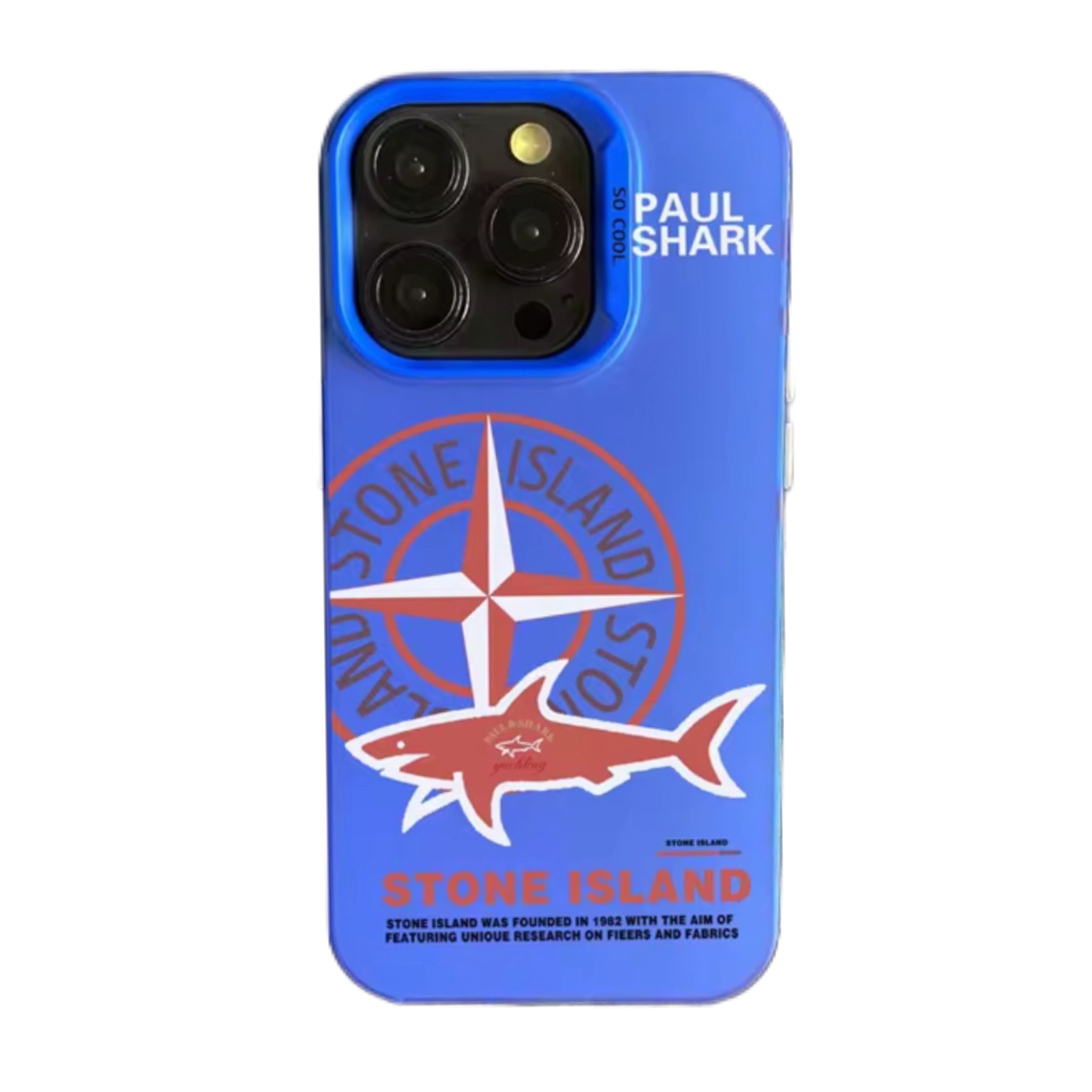 Apportez style et protection à votre iPhone avec la coque Stone Island x Shark Bleu - SharkStickers